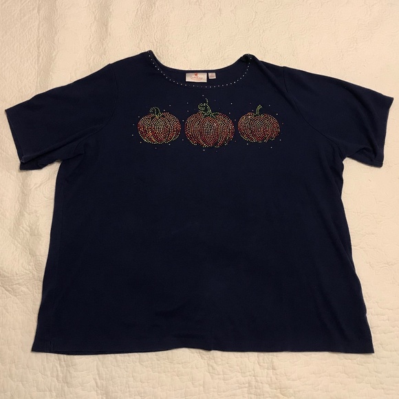 QF light navy blue t-shirt with 3 blingy pumpkins (2X) - Picture 7 of 16